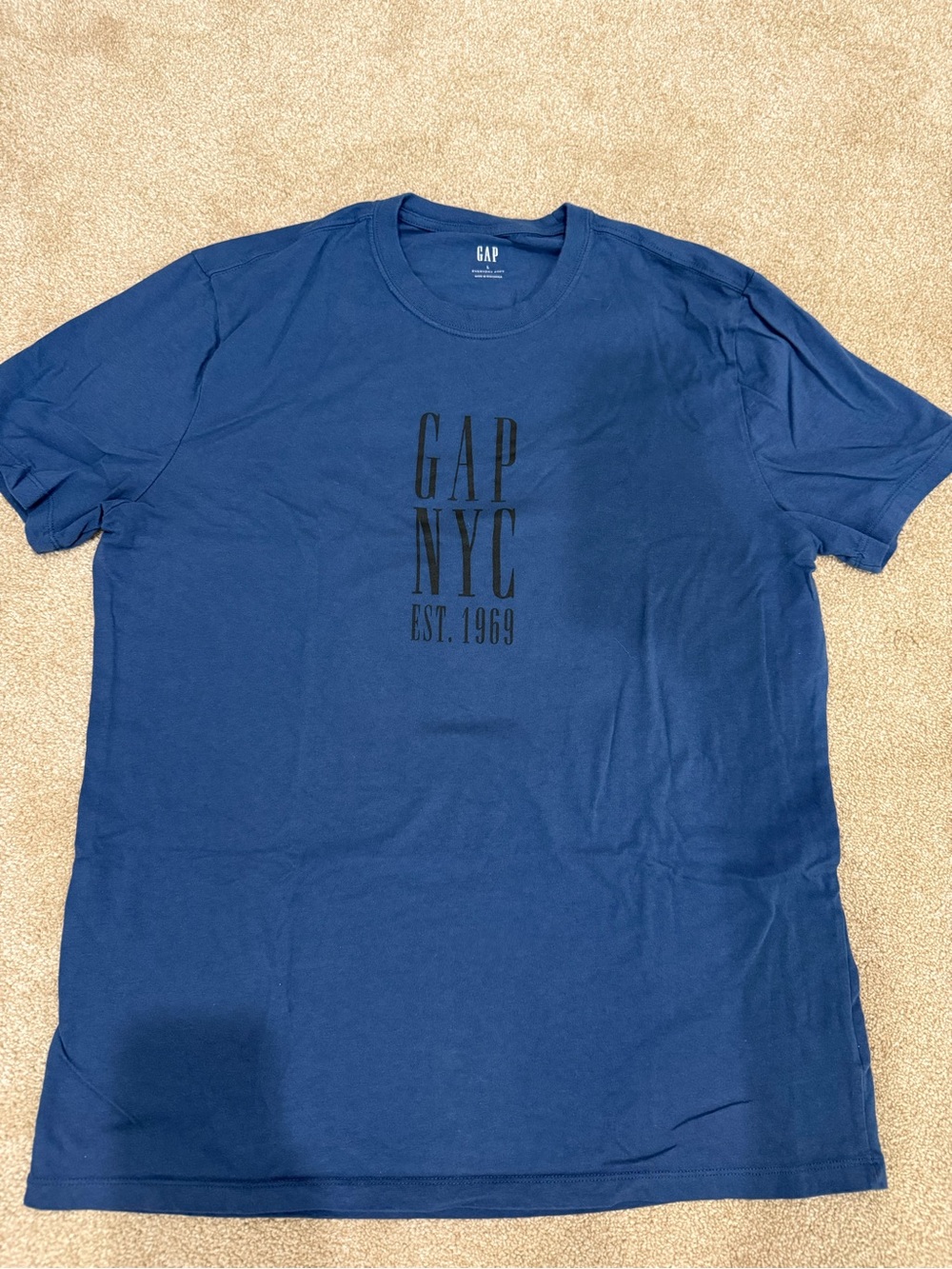 GAP NYC Graphic T-Shirt Blue Size L Everyday Soft